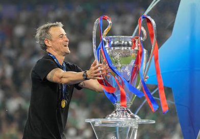 <span style='color:#FFF;font-size:12px;text-transform: uppercase;background-color:#289dcc;'> LUIS ENRIQUE INTEGRO </span> </br> “Mucha gente solo sabe ganar, hay que saber perder y felicito como lo ha hecho el Inter”