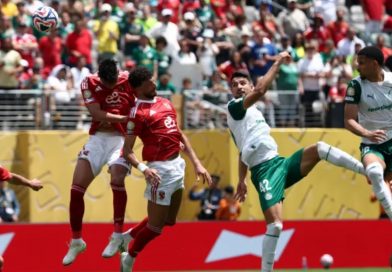 <span style='color:#FFF;font-size:12px;text-transform: uppercase;background-color:#289dcc;'> PALMEIRAS 2-0 AL AHLY </span> </br> El Palmeiras ganó, en un partido que fue suspendido por tormenta eléctrica en New Jersey