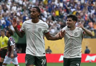 <span style='color:#FFF;font-size:12px;text-transform: uppercase;background-color:#289dcc;'> CHELSEA 2-0 FLUMINENSE </span> </br> El Chelsea de Enzo Fernández, con dos golazos de João Pedro, es el primer finalista del Mundial
